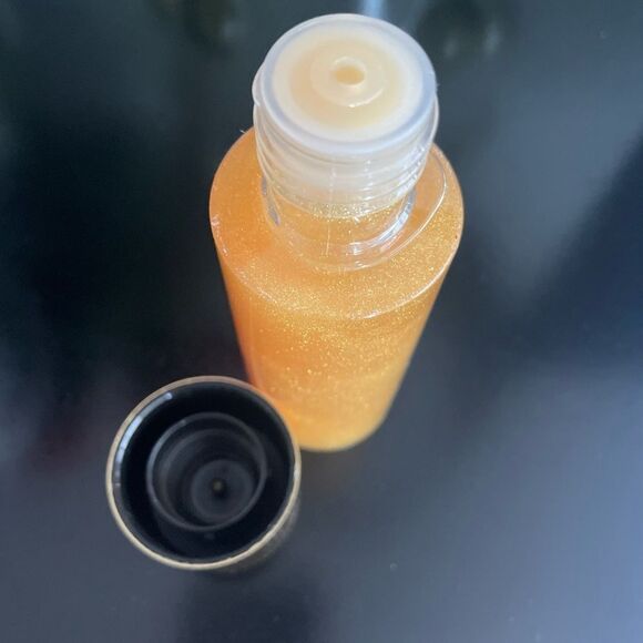 Carolina Herrera - Good Girl Leg Elixir 100 Ml 3.4 Oz Body Oil NWOB - Picture 8 of 9